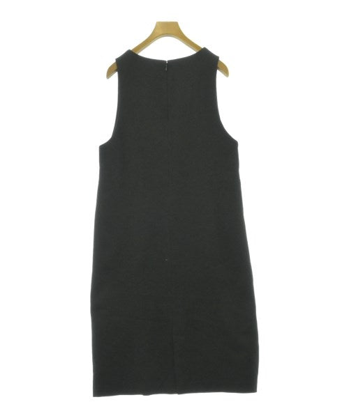 ROSSO ชุดเดรส