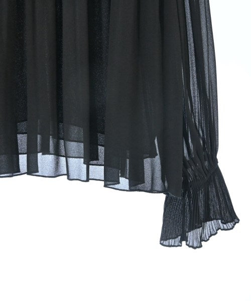 ROSSO เสื้อสตรี