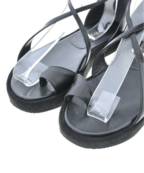 Mame Kurogouchi รองเท้าแตะ