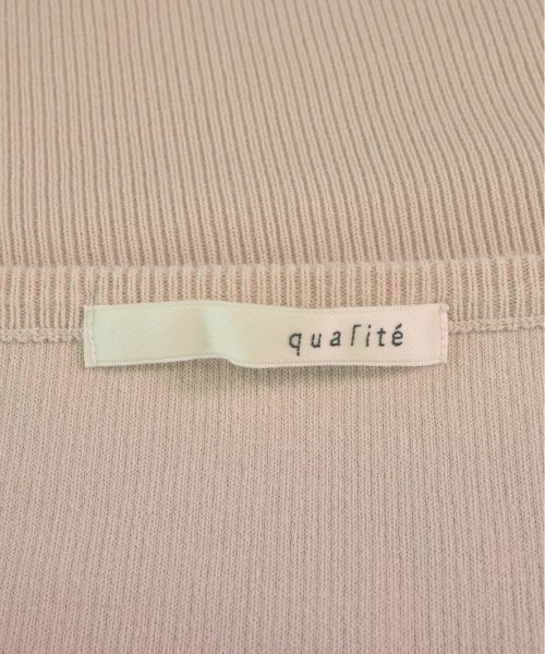 qualite เสื้อกันหนาว