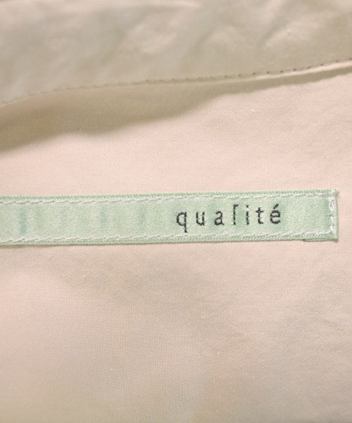 qualite ชุดเดรส