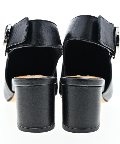 CHEMBUR รองเท้าส้นสูง