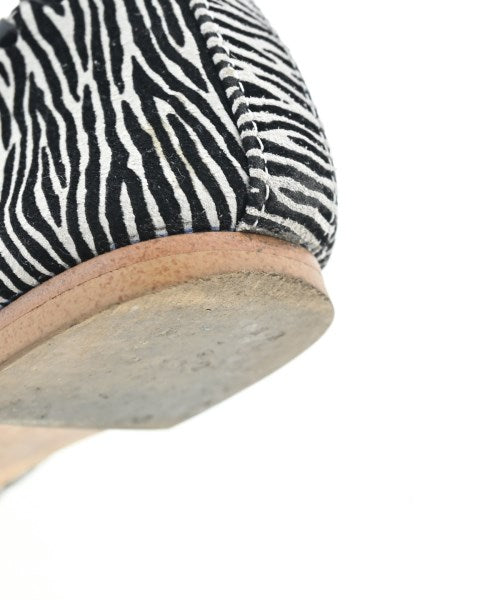 CHEMBUR รองเท้า อื่น