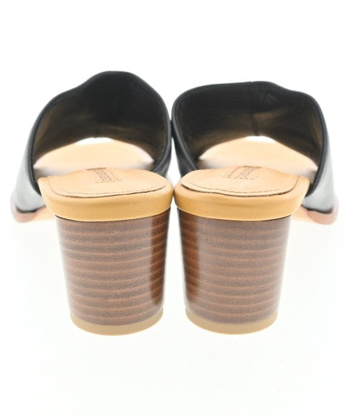 CHEMBUR รองเท้าแตะ