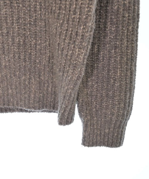 BEIGE, เสื้อกันหนาว