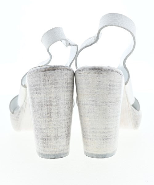 Rocco P รองเท้าแตะ