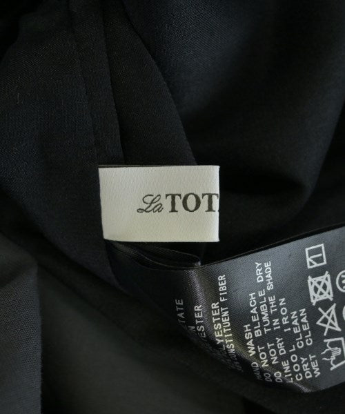 La TOTALITE เสื้อสตรี