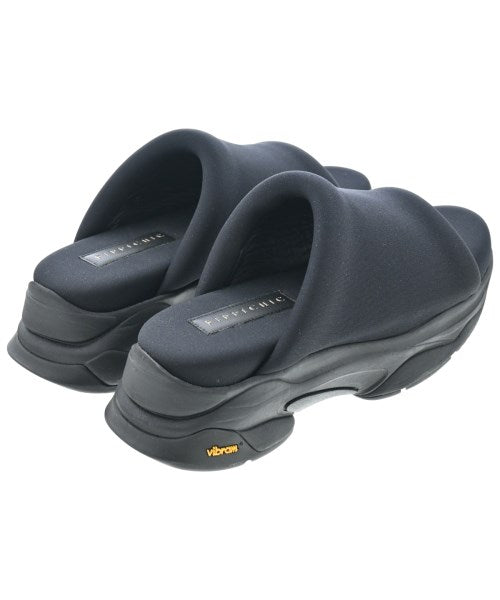 Pippichic รองเท้าแตะ