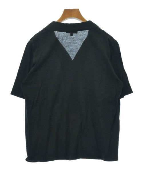 Agnes b. เสื้อลำลอง