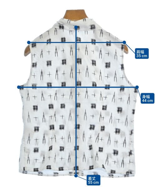 Agnes b. เสื้อลำลอง