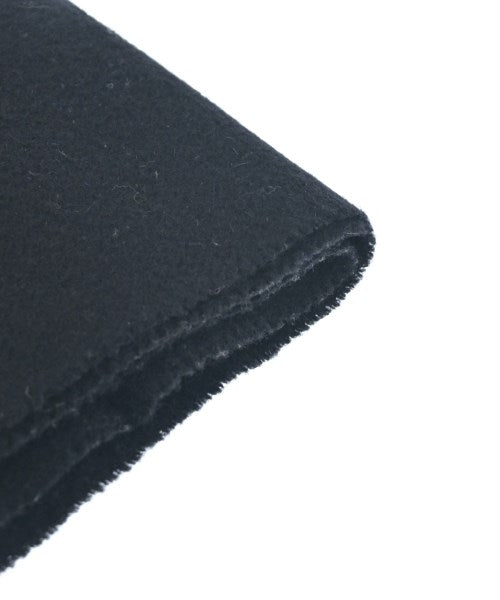 A.P.C. ผ้าพันคอกันหนาว