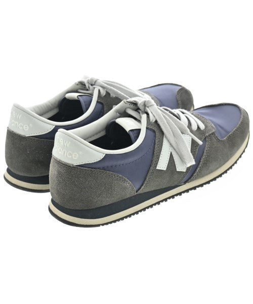 MARGARET HOWELL รองเท้าผ้าใบ