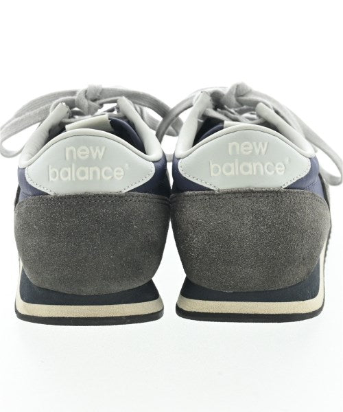 MARGARET HOWELL รองเท้าผ้าใบ