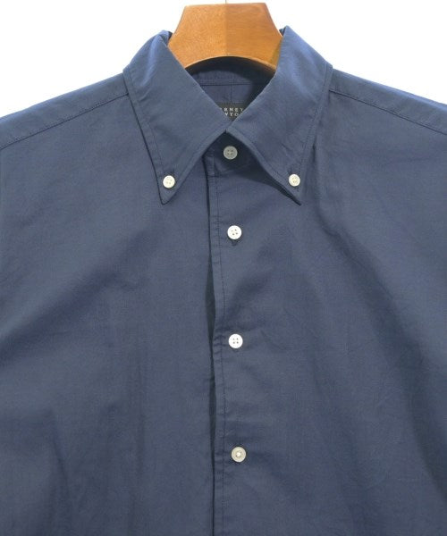 BARNEYS NEWYORK เสื้อลำลอง