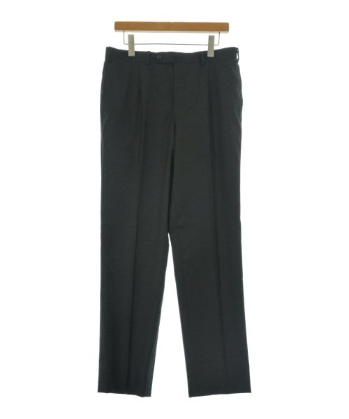 BEAMS F ชุดสูทธุรกิจ