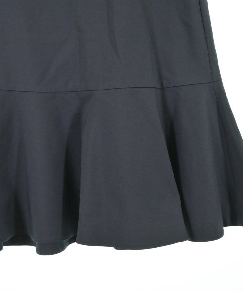 ESTNATION กระโปรงยาวถึงเข่า