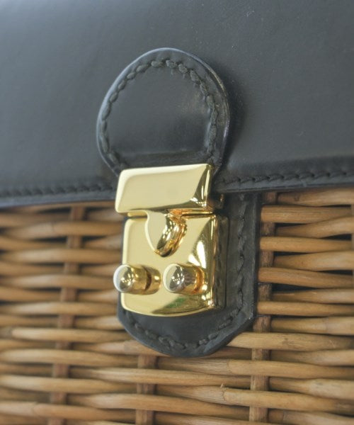 eb・a・gos กระเป๋าทรงตะกร้า