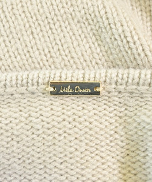 Mila Owen เสื้อกันหนาว