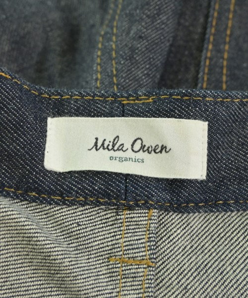 Mila Owen ยีนส์