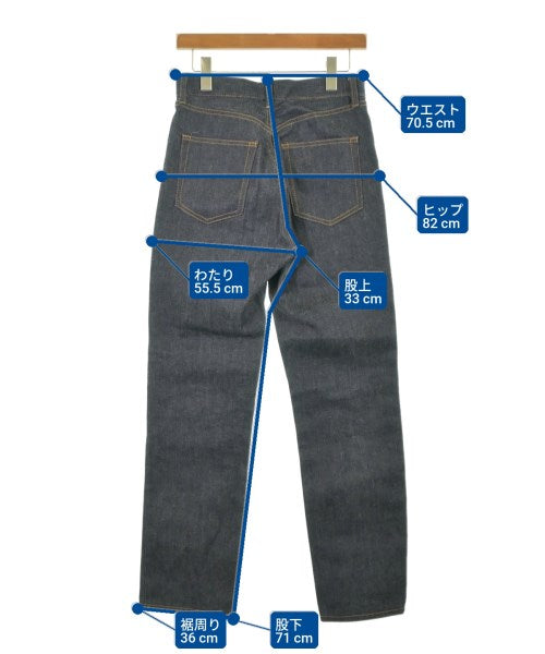 Mila Owen ยีนส์