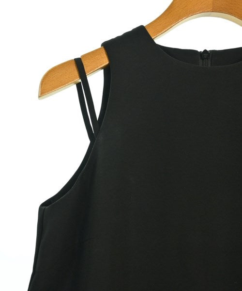 Mila Owen เสื้อสตรี