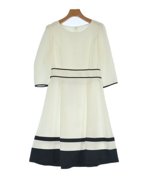 Debut de Fiore ชุดเดรส