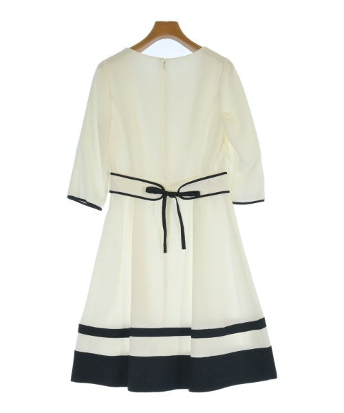 Debut de Fiore ชุดเดรส