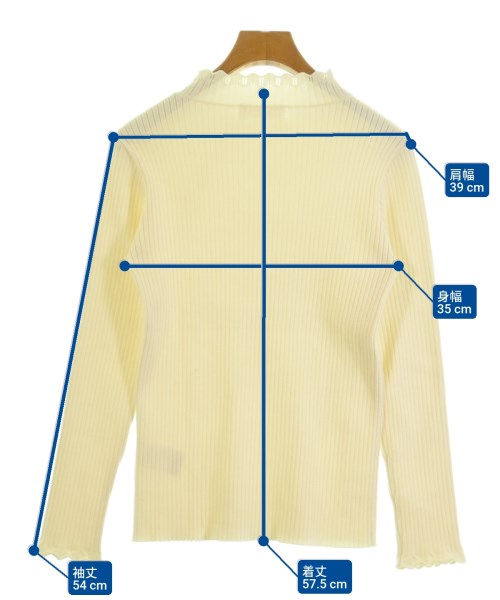 Couture brooch เสื้อกันหนาว