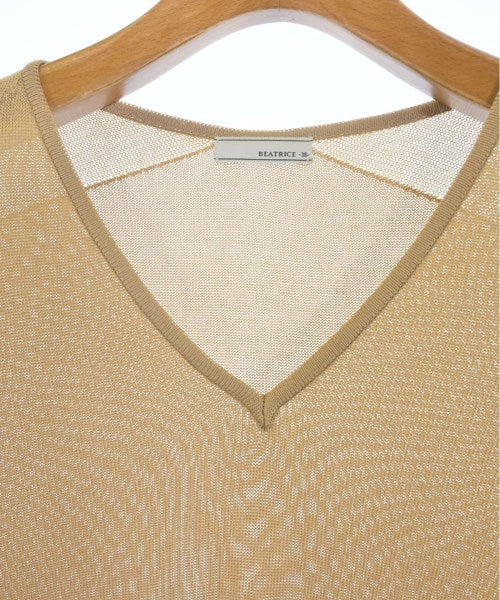 BEATRICE เสื้อกันหนาว