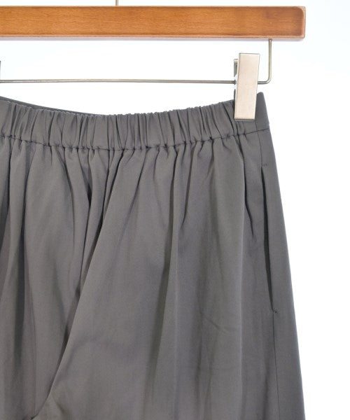 Lisiere กางเกงขายาว