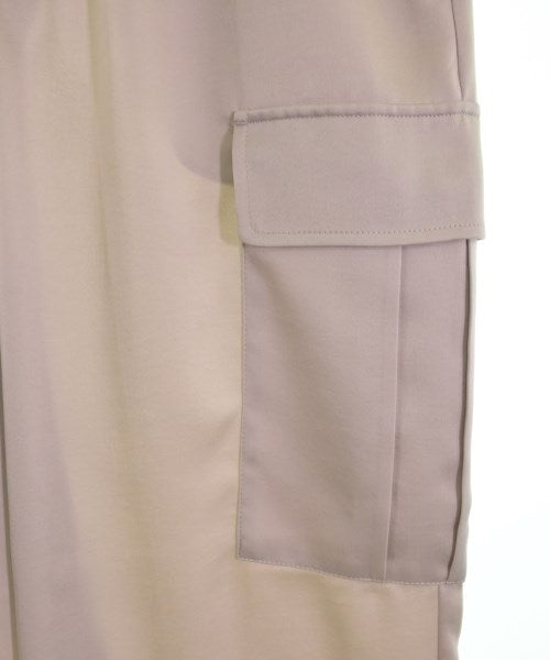 la.f... Pants with 2-4 side pockets