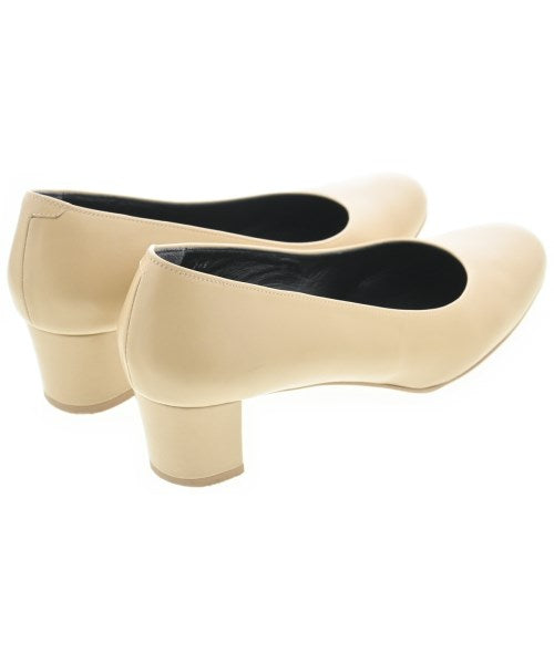 NT รองเท้าส้นสูง