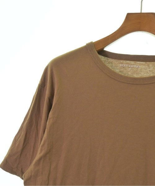 nonnative เสื้อยืด/เสื้อท็อปส์