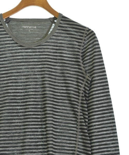 nonnative เสื้อยืด/เสื้อท็อปส์