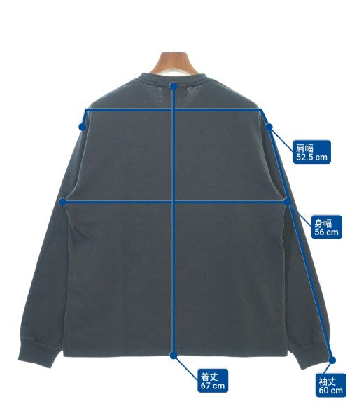 UNUSED เสื้อยืด/เสื้อท็อปส์