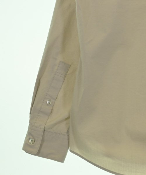 UNITED TOKYO เสื้อลำลอง