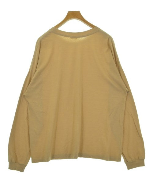 AURALEE เสื้อยืด/เสื้อท็อปส์