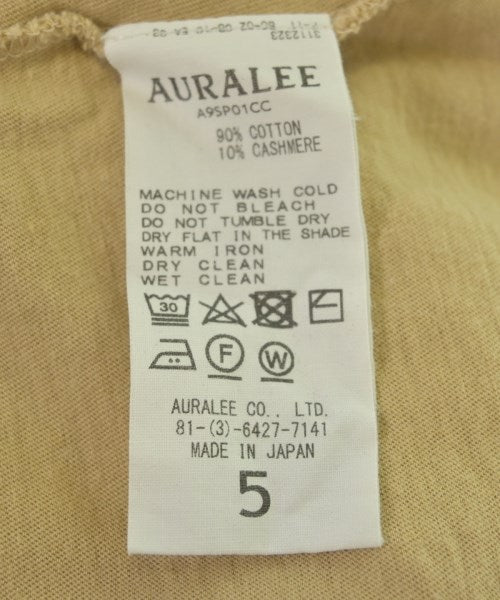 AURALEE เสื้อยืด/เสื้อท็อปส์