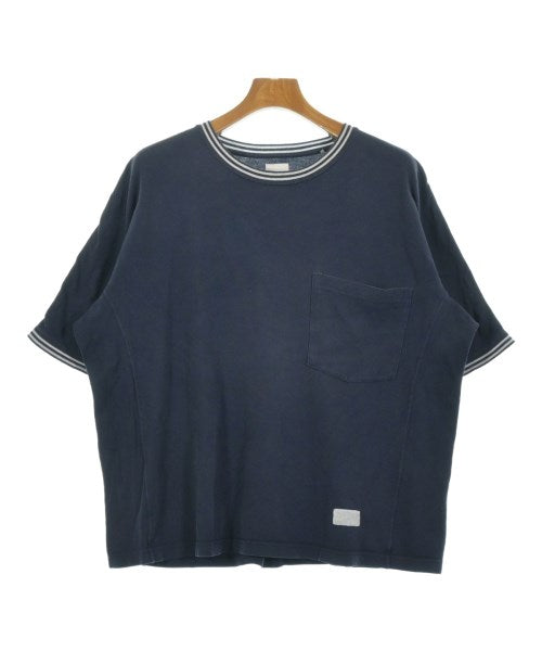 Name. เสื้อยืด/เสื้อท็อปส์
