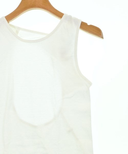 Chika Kisada เสื้อกล้าม