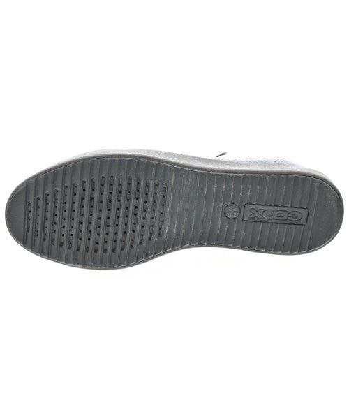 GEOX รองเท้าผ้าใบ