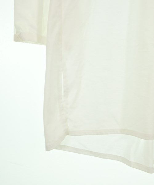 Gabardine K.T เสื้อยืด/เสื้อท็อปส์