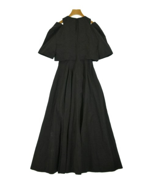 CLANE ชุดเดรส