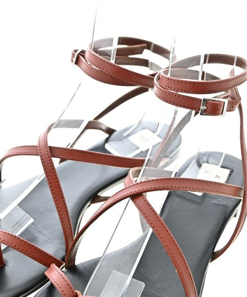 ELIN รองเท้าแตะ