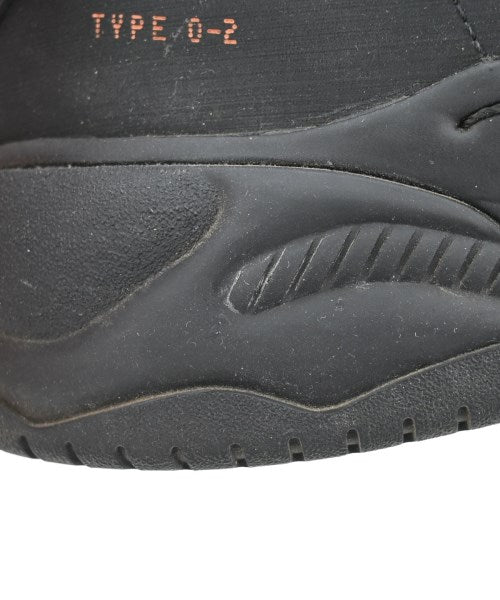 OAMC รองเท้าผ้าใบ