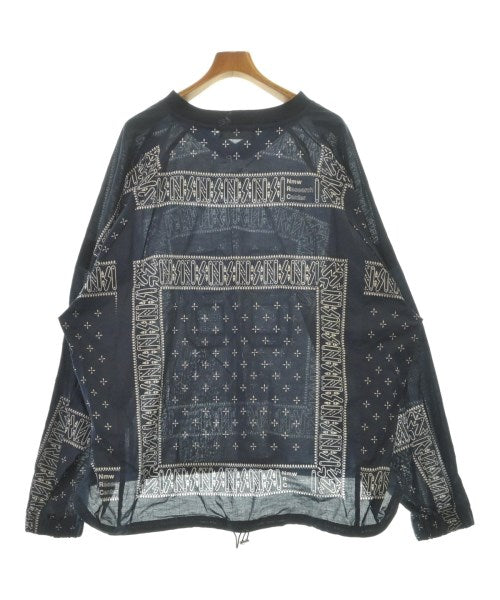 NEON SIGN เสื้อยืด/เสื้อท็อปส์