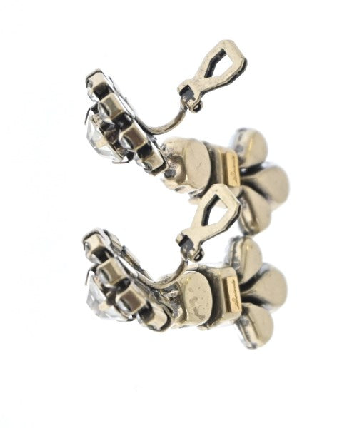 Soierie เจาะ