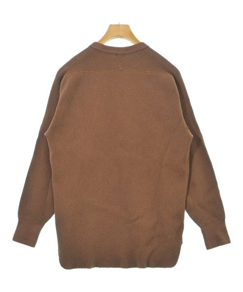 PHIGVEL เสื้อยืด/เสื้อท็อปส์