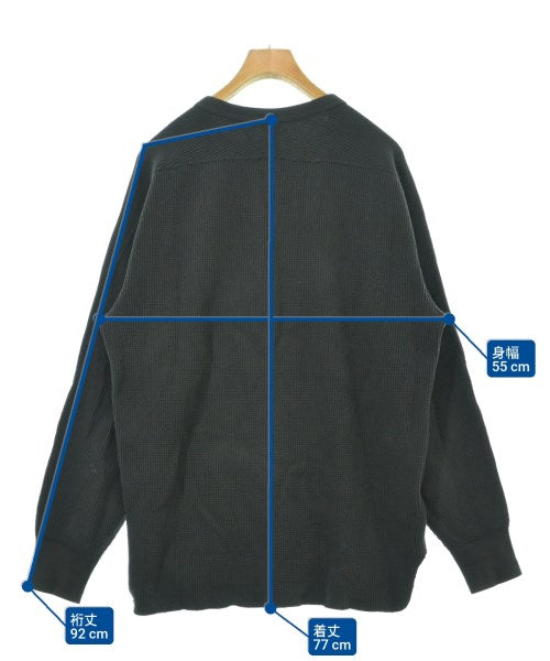 PHIGVEL เสื้อยืด/เสื้อท็อปส์