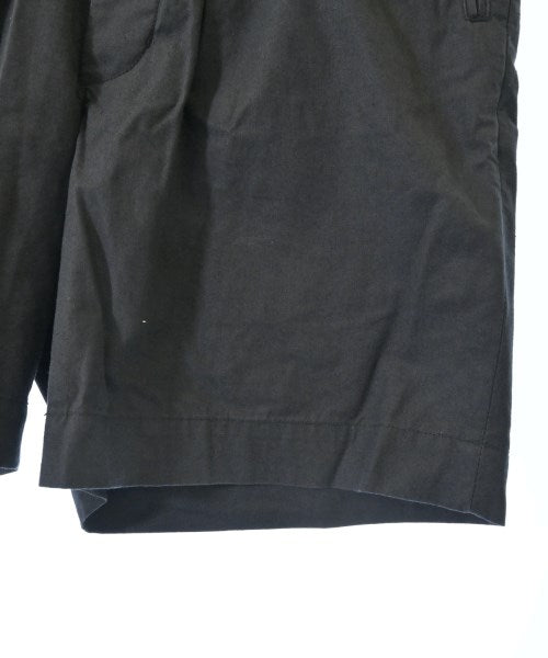 PHIGVEL กางเกงขาสั้น